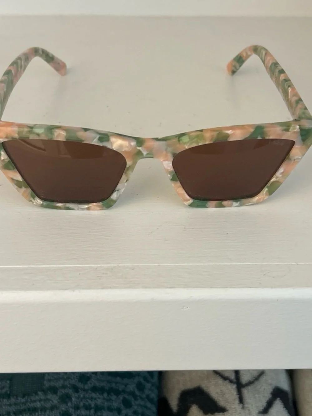 I Sea and Anthropologie exclusive Rosie Cat Eye Sunglasses-new!